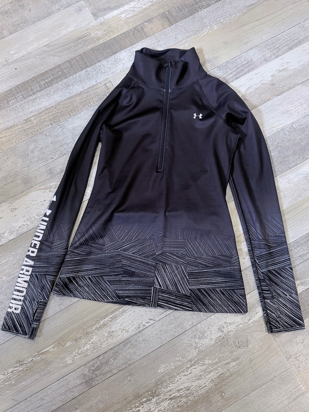 Under Armour Women's Black Half-Zip Performance Top - Cold Gear - Small
